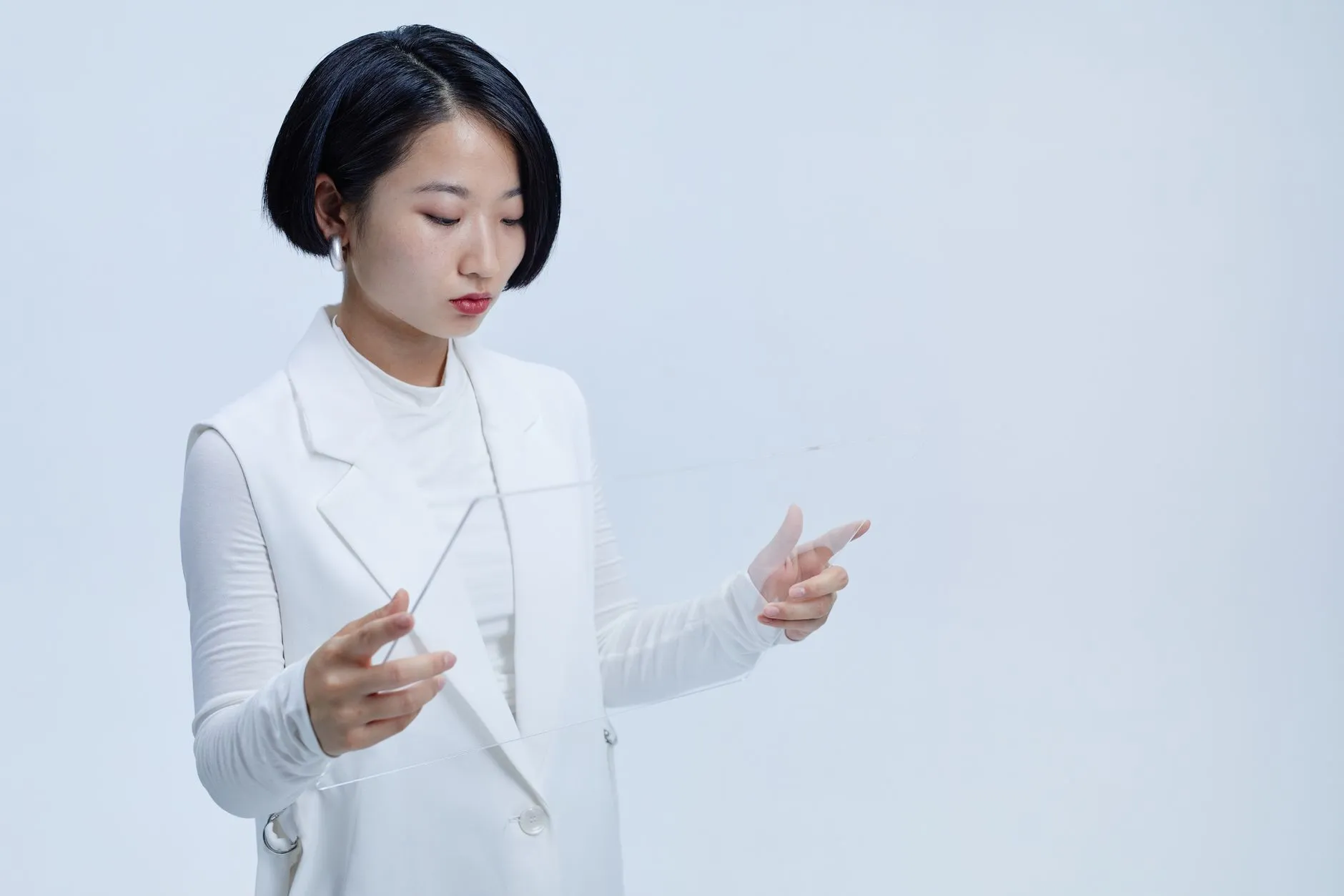 邦达斯储能柜与BMS系统联动保护机制的技术解析